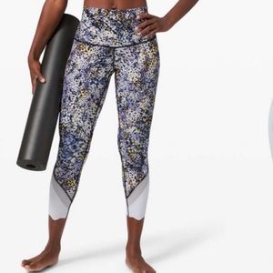 Lululemon Wunder Under Scalloped Leggings Size 8